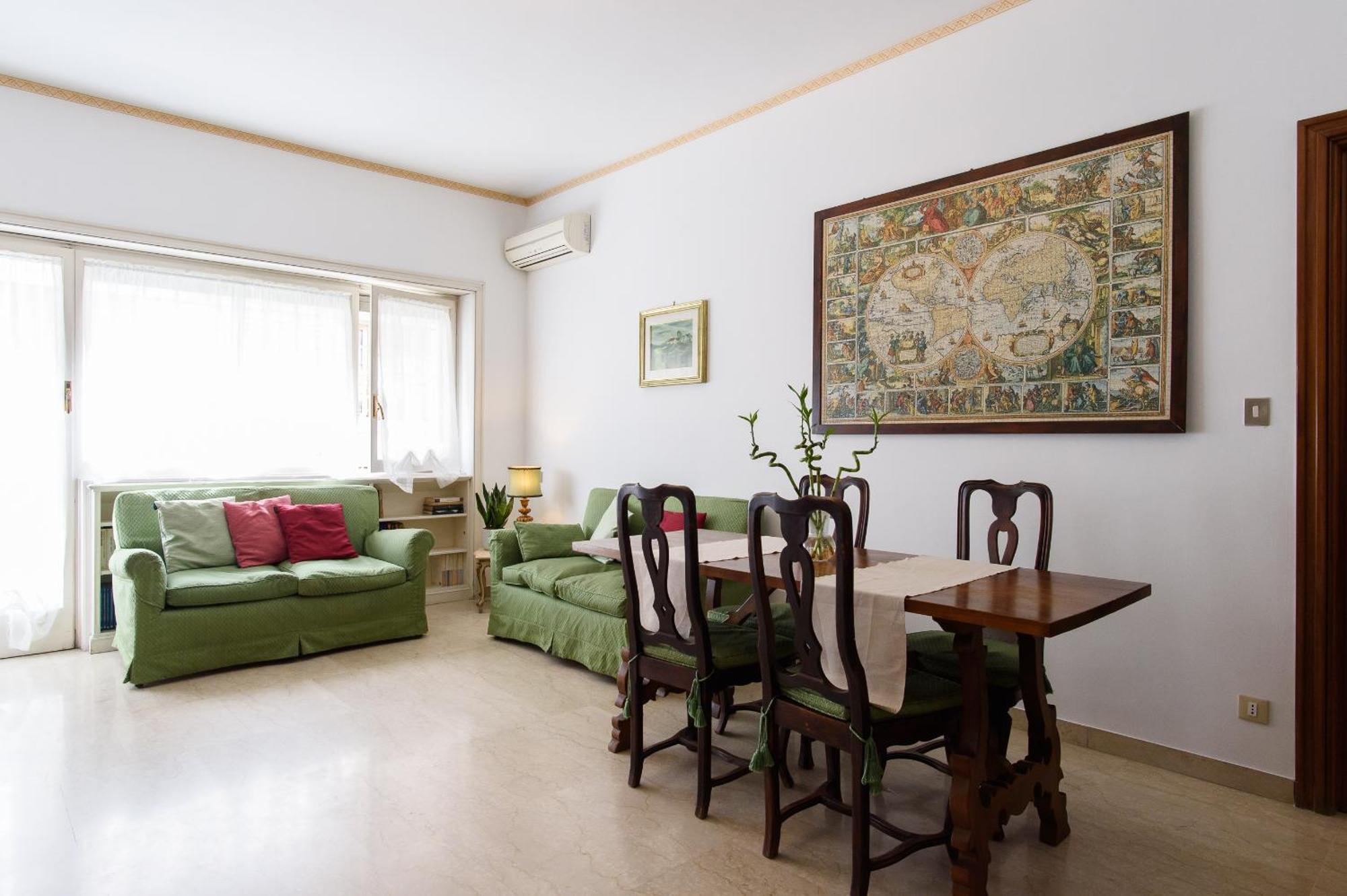 Appartamento Casa Nella, With 2 Bedrooms,